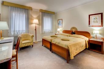 Hotel Roma - Zimmer